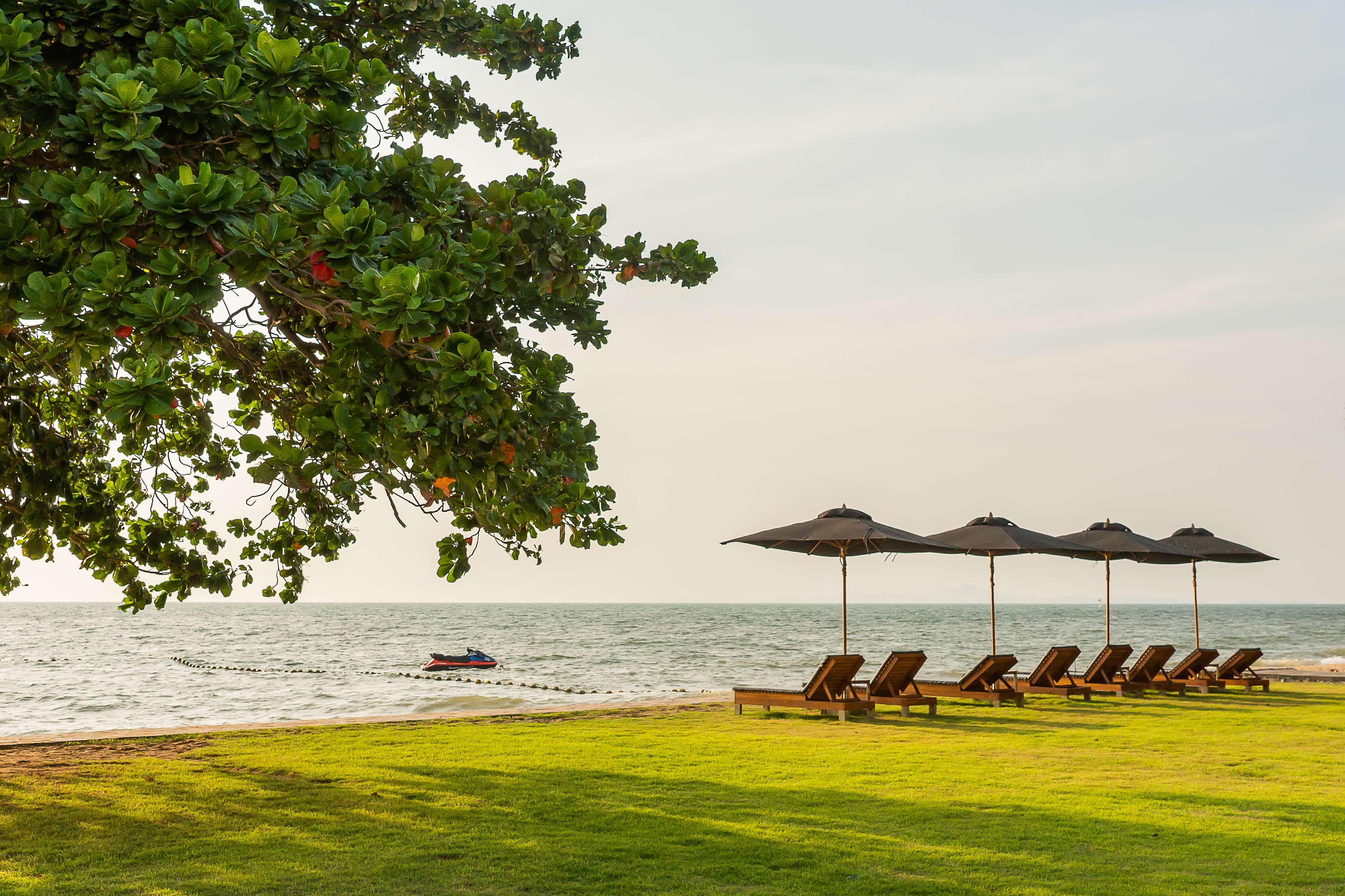 Ana Anan Resort & Villas Pattaya Exterior photo