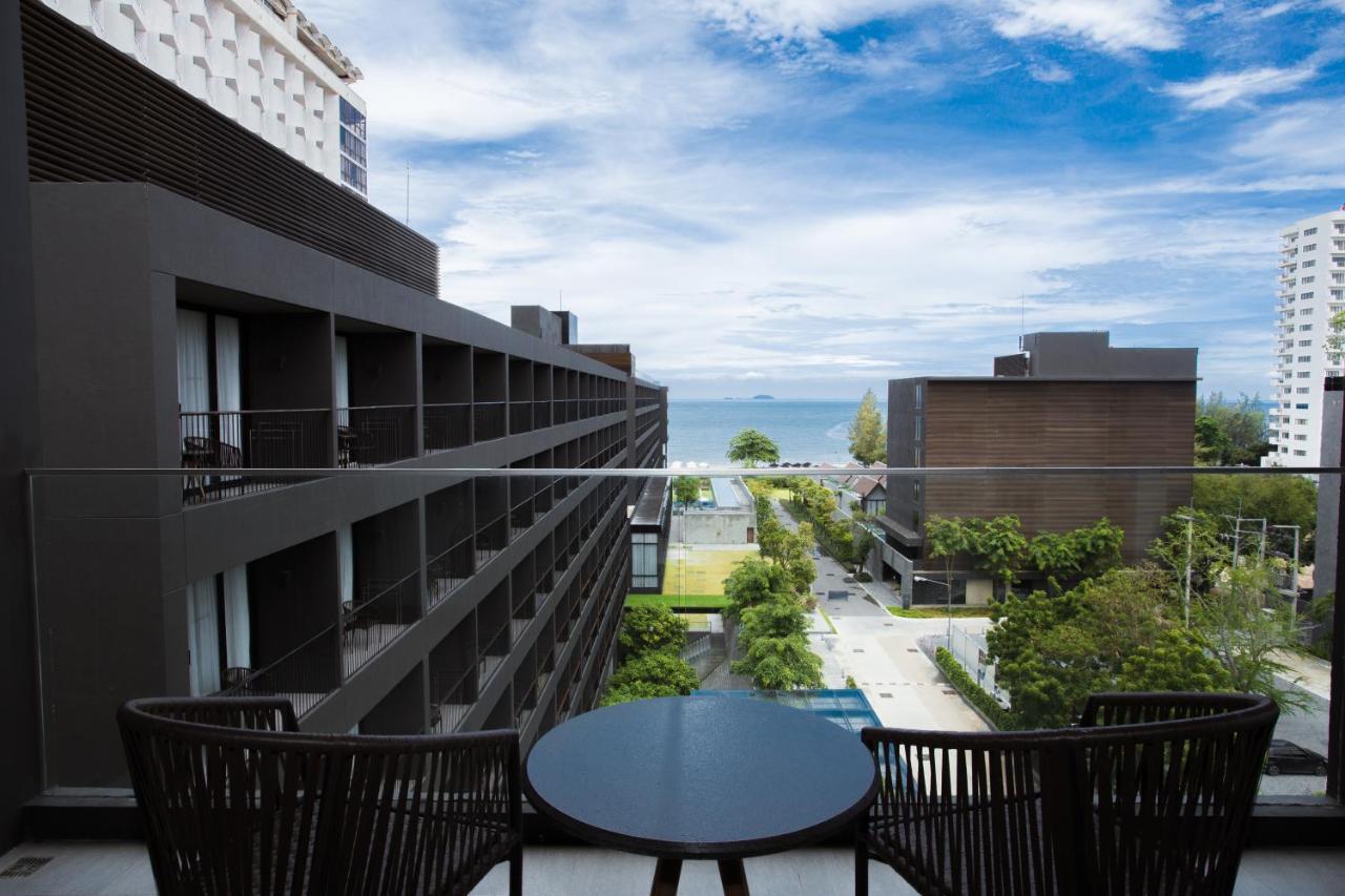 Ana Anan Resort & Villas Pattaya Exterior photo